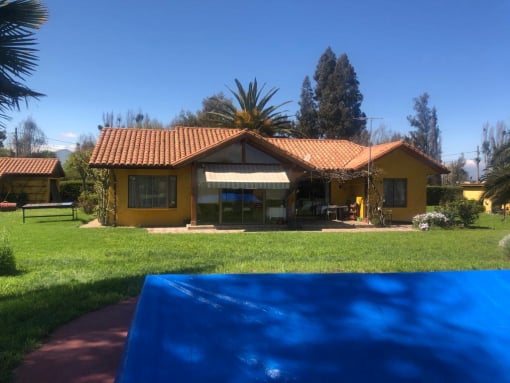 CASA URBANA EN VENTA TALAGANTE VALOR: 7.646 U.F